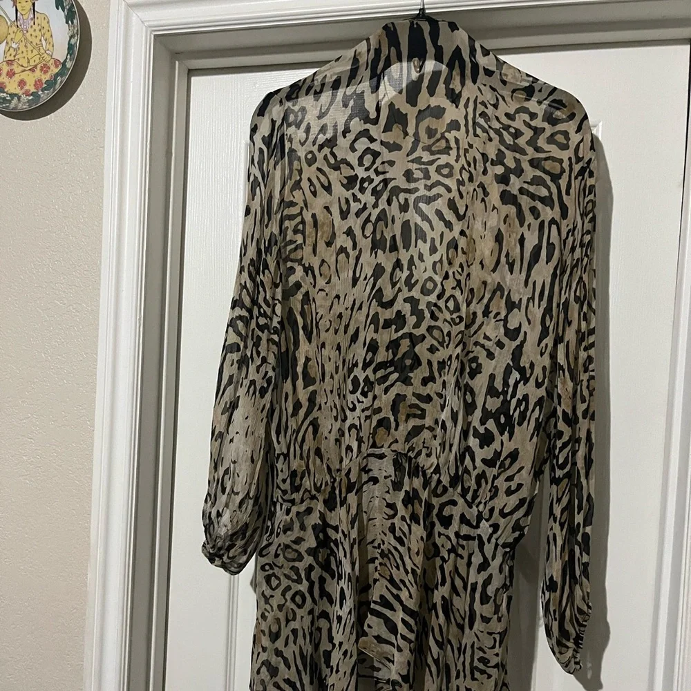 NWT Zara leopard faux wrap top - Picture 3 of 6